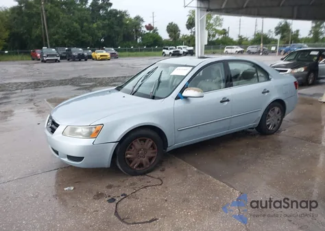 2008 Hyundai Sonata Gls from USA, damaged, VIN 5NPET46C68H381261